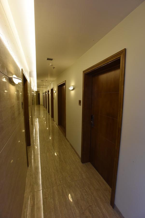 Hotel H - Sandhill Hotels Private Limited Ānand Kültér fotó